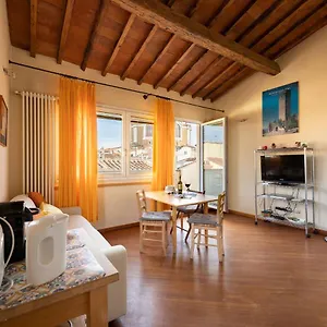 Attico Amorino Florence