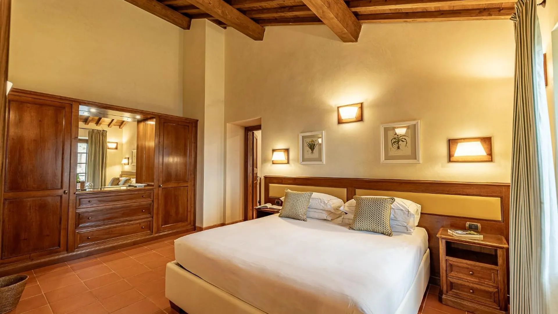 팜스테이 Tenuta Di Montecucco - Collemassari Hospitality 신기아노